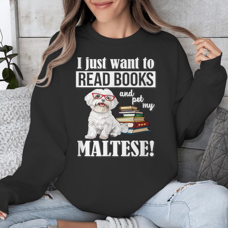 Cute Glasses Read Books & Pet My Maltese Lover Unisex Sweatshirt