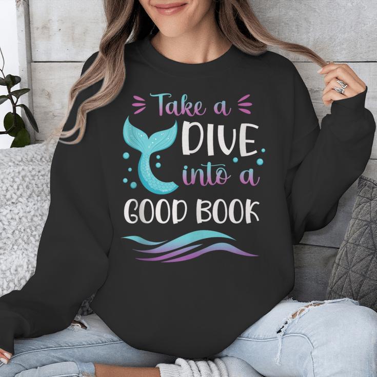 Cute Mermaid Librarian Teacher Dive Into A Good Book Reading Unisex Sweatshirt