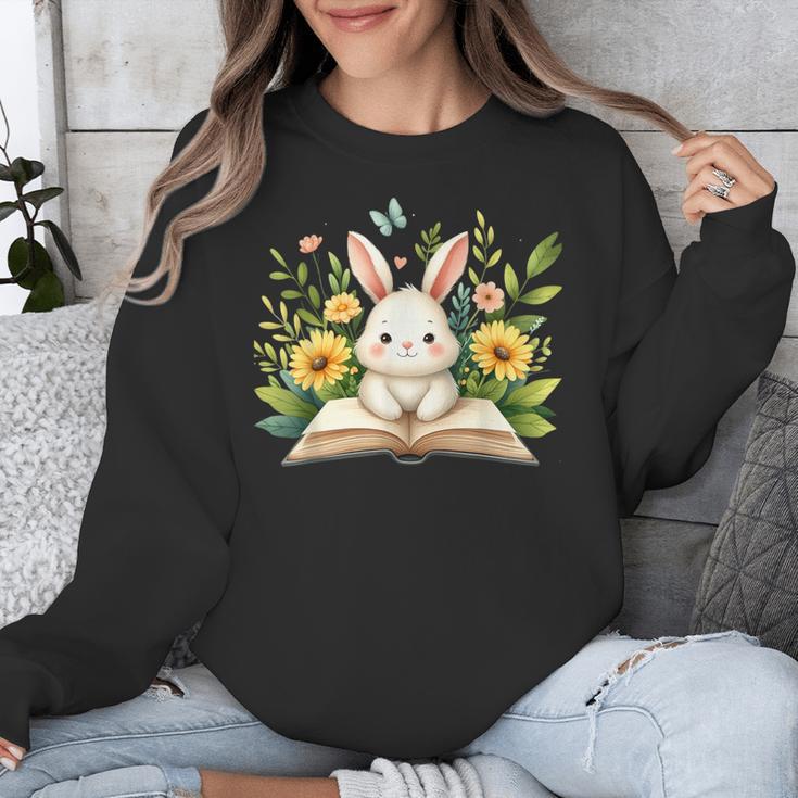 Cute Rabbit And Book Women Girls Reading Book Rabbit Lover Unisex Sweatshirt