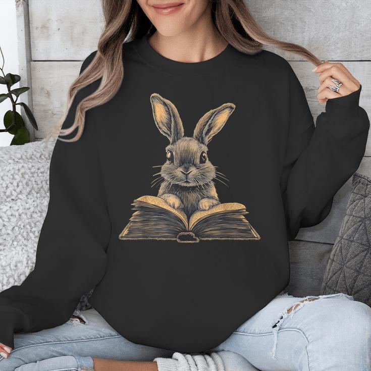 Cute Rabbit Bunny Book Lover Unisex Sweatshirt