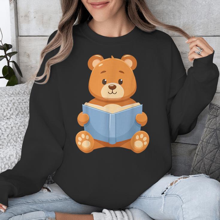 Cute Teddy Bear Reading Book Adorable For Readers Unisex Sweatshirt