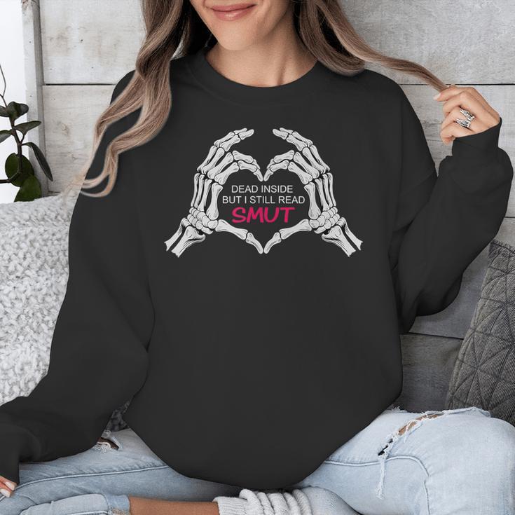 Dead Inside But I Still Read Romance Smut Book Lovers Unisex Sweatshirt