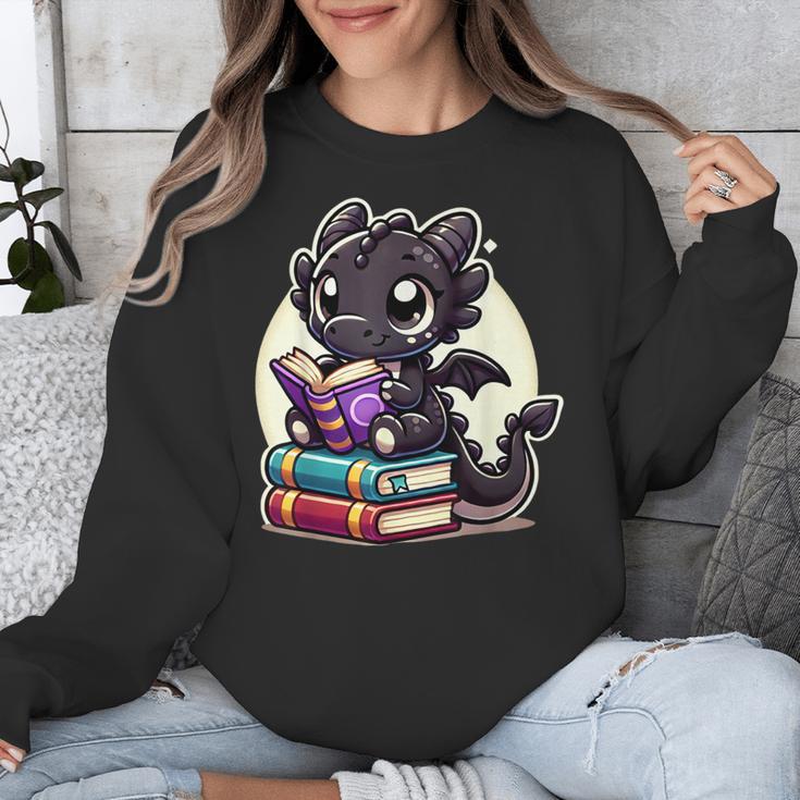 Dragon Reading A Book Cute Bookworm Book Lover Unisex Sweatshirt