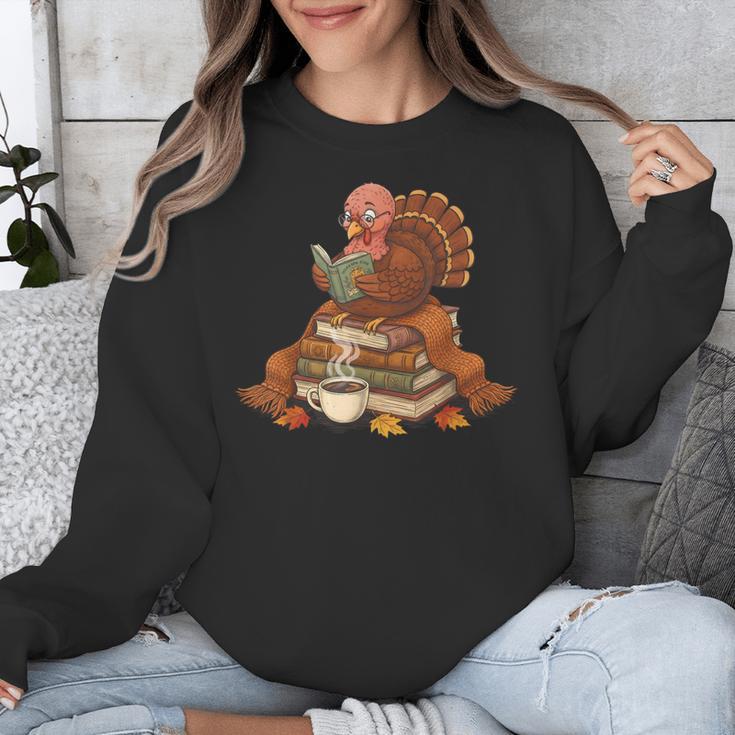 Fall Book Vintage Turkey Thanksgiving Reading Book Lovers Unisex Sweatshirt