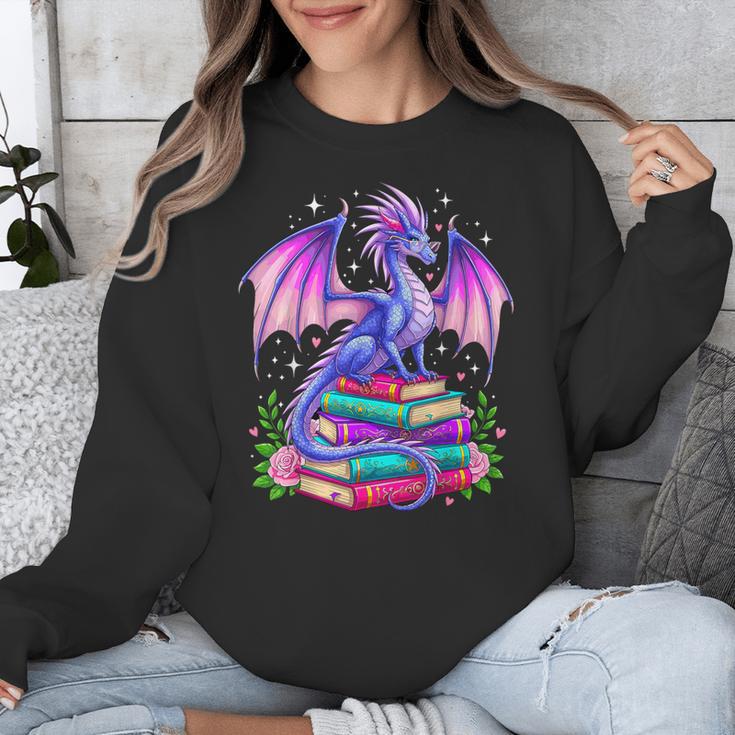 Fantasy Dragon Reading Books Bookworm Unisex Sweatshirt