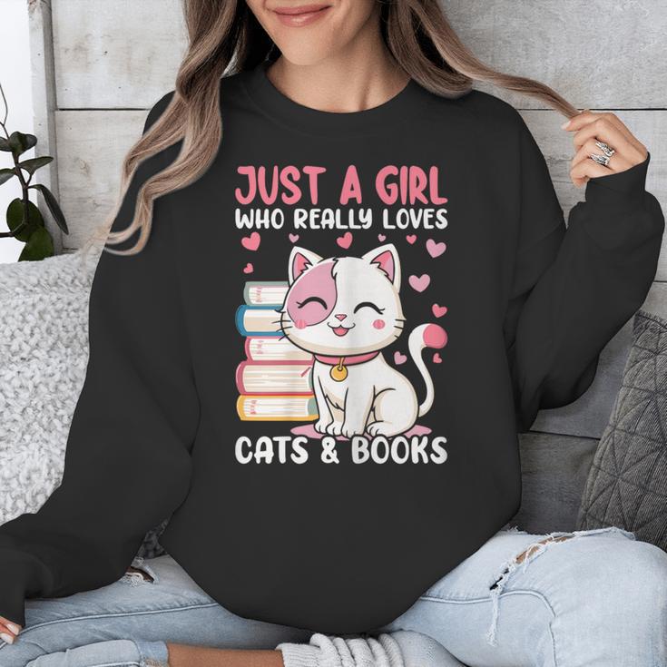Girl Who Loves Cats And Books Cute Unisex Sweatshirt