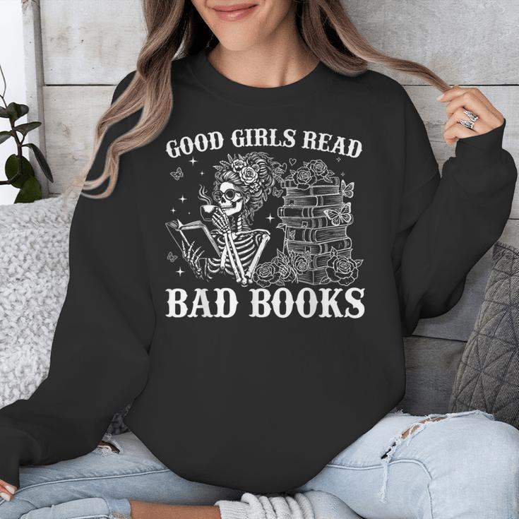 Good Girls Read Bad Books Reader Dark Romance Unisex Sweatshirt