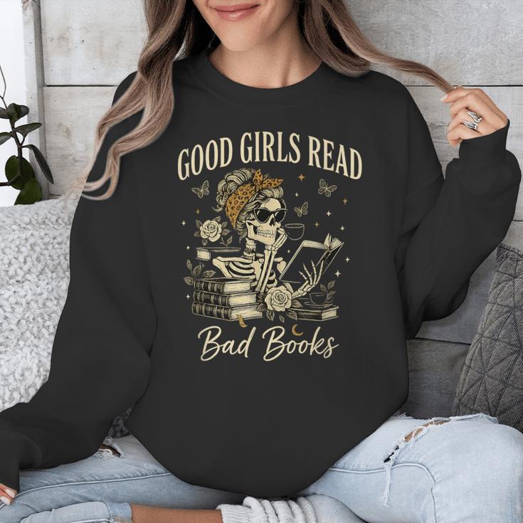 Good Girls Read Bad Books Vintage Skeleton Reader Unisex Sweatshirt Good Girls Read Bad Books Vintage Skeleton Reader Unisex Sweatshirt