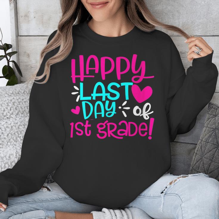 Happy Last Day Of First 1st Grade Teacher Student Graduation Unisex Sweatshirt