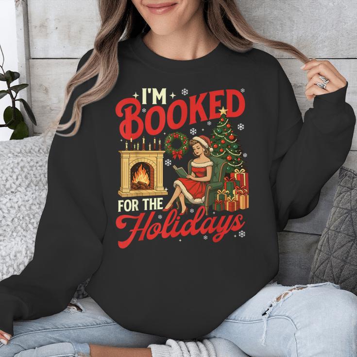 I'm Booked For The Holidays Christmas Reading Bookworm Xmas Unisex Sweatshirt