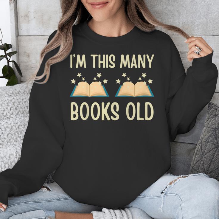 I'm This Many Books Old Read Book 2nd Birthday 2 Years Old Unisex Sweatshirt