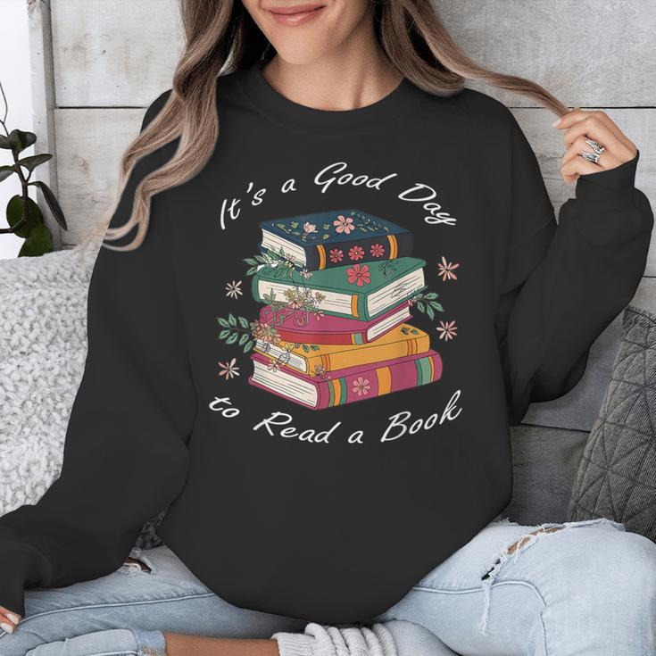 It's a Good Day To Read a Book Floral Stack Tee Unisex Sweatshirt