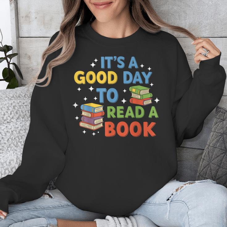 It's a Good Day To Read A Book Lovers Men Women Kids Unisex Sweatshirt