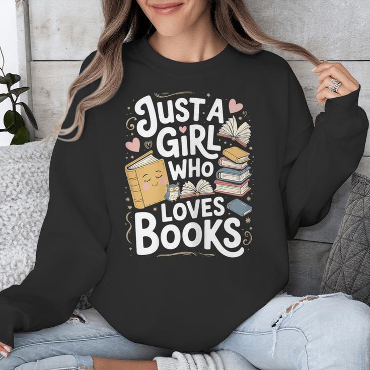 Just a Girl Who Loves Books Bookish Readers Book Lover Girls Unisex Sweatshirt