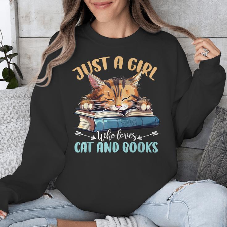 Just a Girl Who Loves Cats And Books Kitties Pet Art Lover Unisex Sweatshirt