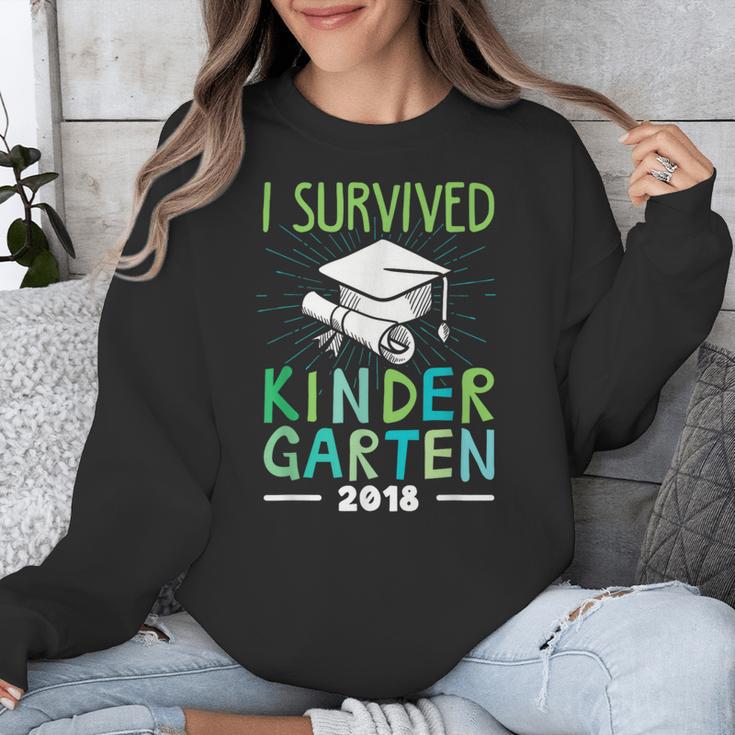 Kindergarten Graduation Graduate t Shirt 2018 Unisex Sweatshirt