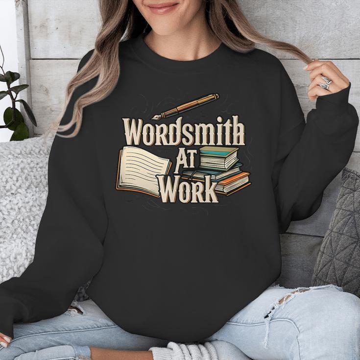 Wordsmith At Work Vintage Writer & Author Pen Book Lover Unisex Sweatshirt