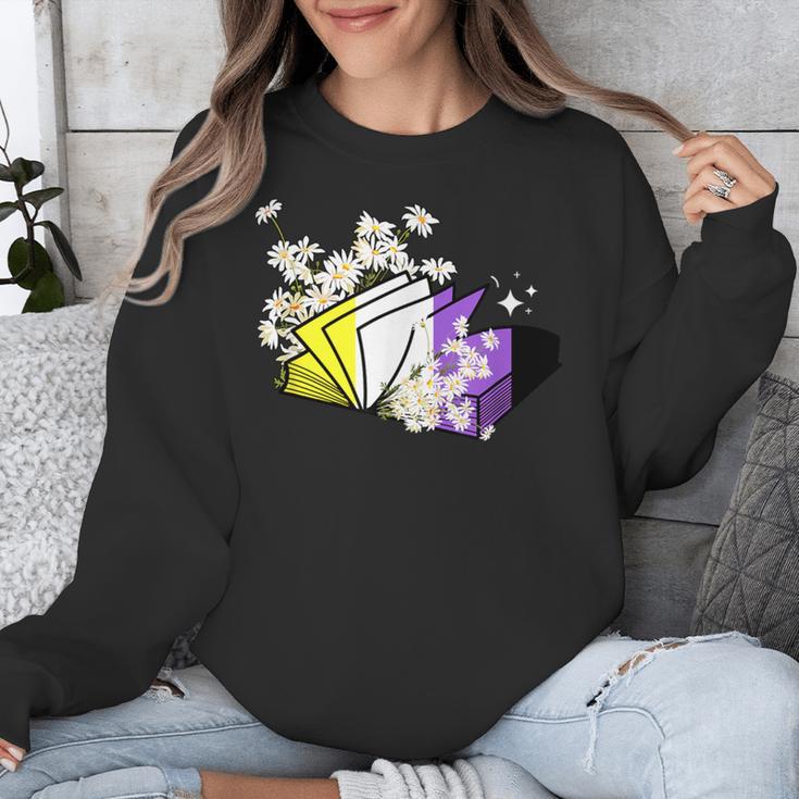 Non-Binary Book Lover Nonbinary Daisy LGBT Reading Pride Unisex Sweatshirt