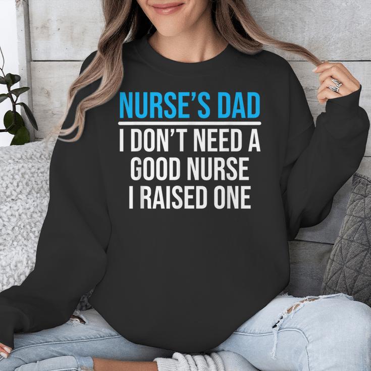 Nurse's Dad Father Nursing School Graduation Unisex Sweatshirt