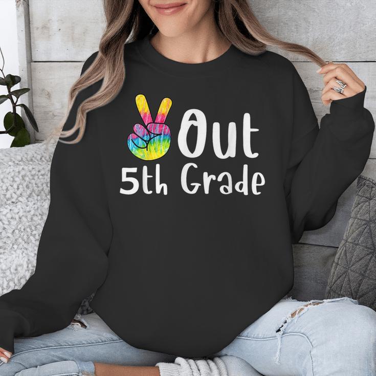 Peace Out 5th Grade Tie Dye Graduation Class Of 2026 Unisex Sweatshirt