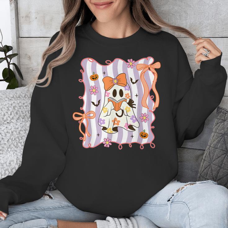 Preppy Coquette Bow Ghost Reading Books Halloween Book Unisex Sweatshirt