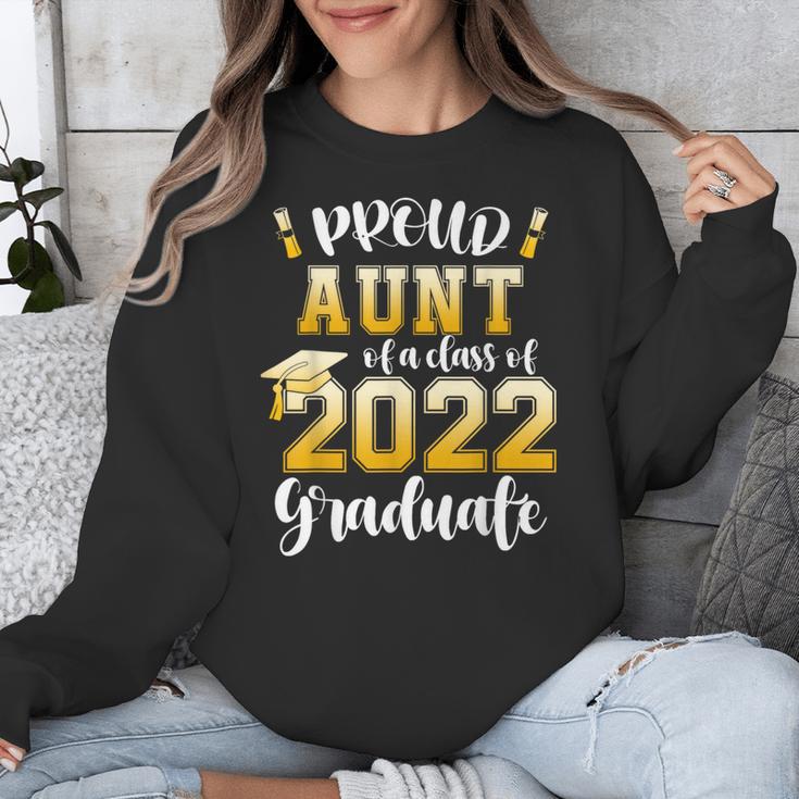 Proud Aunt Of a Class Of 2022 Graduate Graduation 2022 Women Unisex Sweatshirt