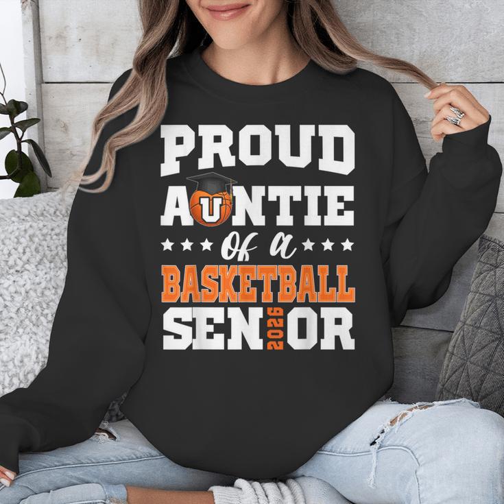 Proud Auntie Of a Basketball Senior 2026 Graduation Gifts Unisex Sweatshirt