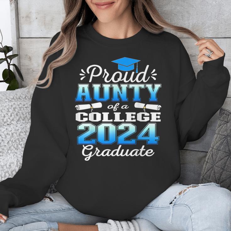 Proud Aunty Of 2024 College Graduate Family 24 Graduation Unisex Sweatshirt