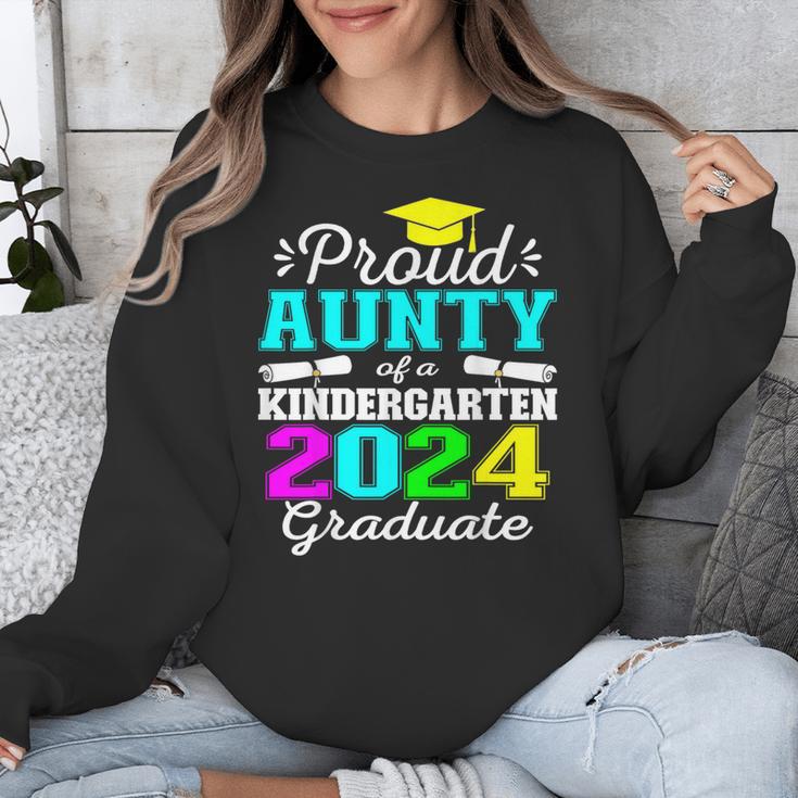Proud Aunty Of Kindergarten Graduate 2024 Graduation Aunty Unisex Sweatshirt