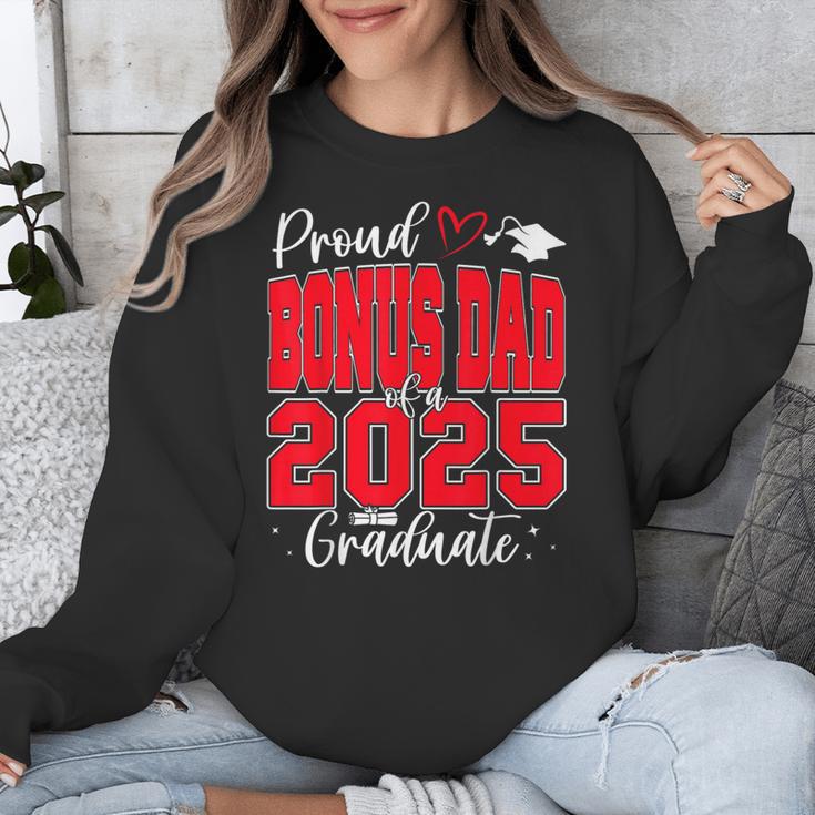 Proud Bonus Dad Of a Class Of 2025 Graduate Graduation Unisex Sweatshirt