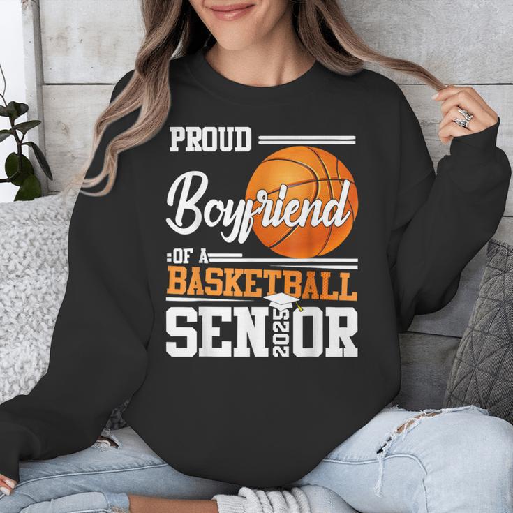 Proud Boyfriend Of A 2025 Senior Graduation Basketball Unisex Sweatshirt