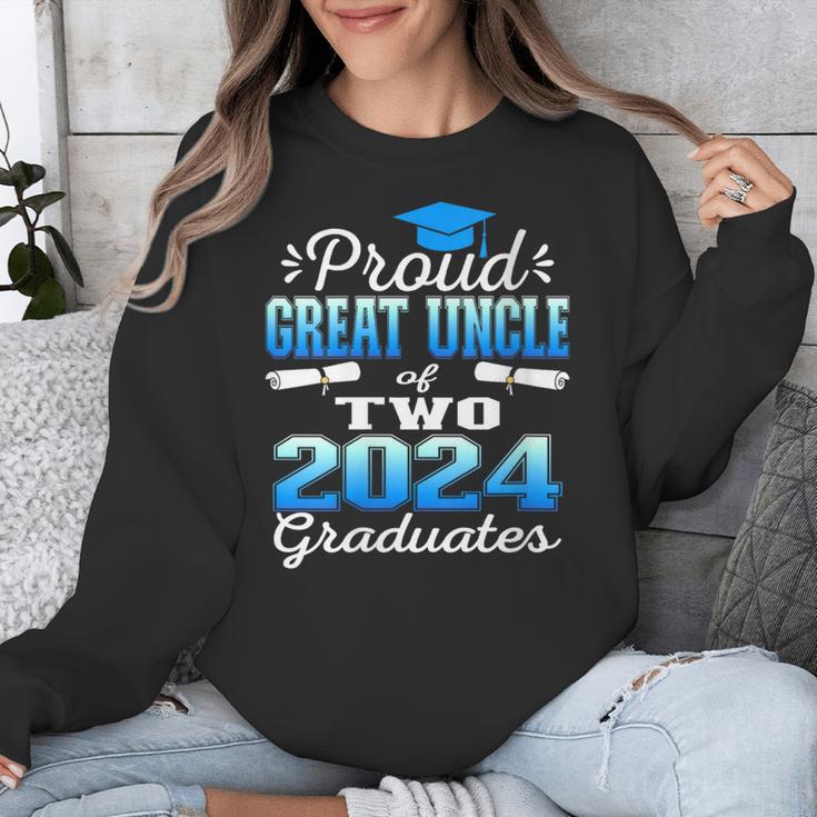 Proud Great Uncle Of Two 2024 Graduate Class 2024 Graduation Unisex Sweatshirt