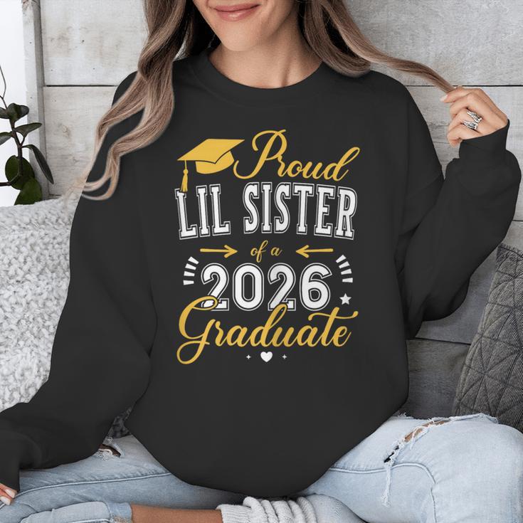 Proud Lil Sister Of a Class Of 2026 Graduate For Graduation Unisex Sweatshirt