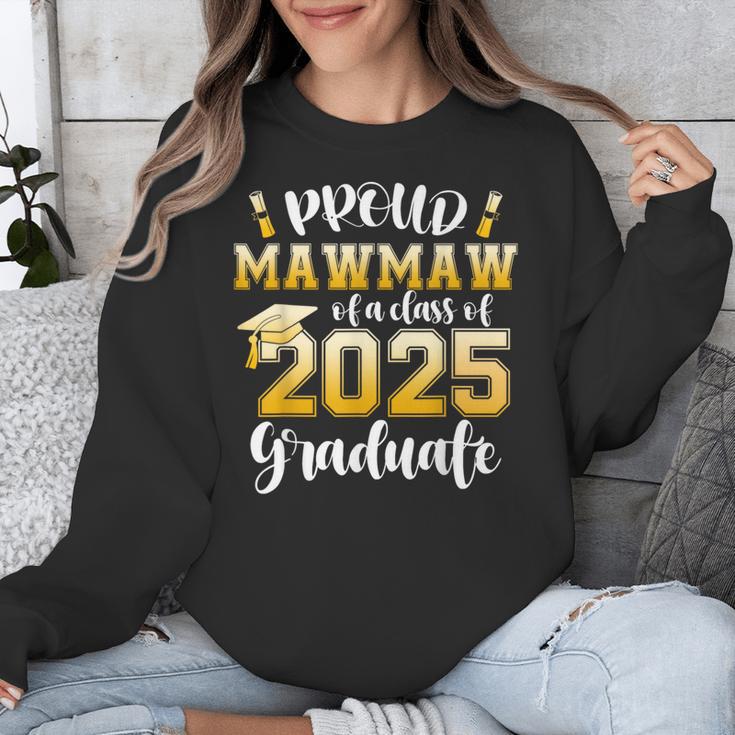 Proud Mawmaw Of a Class Of 2025 Graduate Graduation 2025 Unisex Sweatshirt