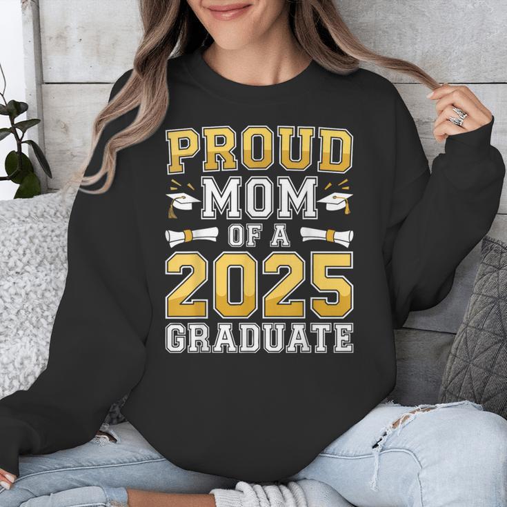 Proud Mom Of A 2025 Graduate Shirt Class Of 2025 Graduation Unisex Sweatshirt
