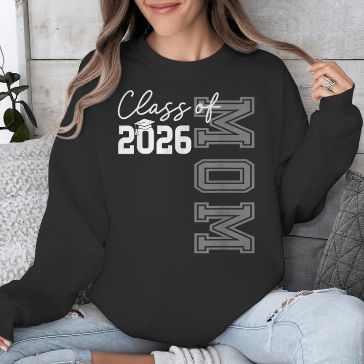 Proud Mom Of A 2026 Graduate Grad Senior Mother Graduation Unisex Sweatshirt