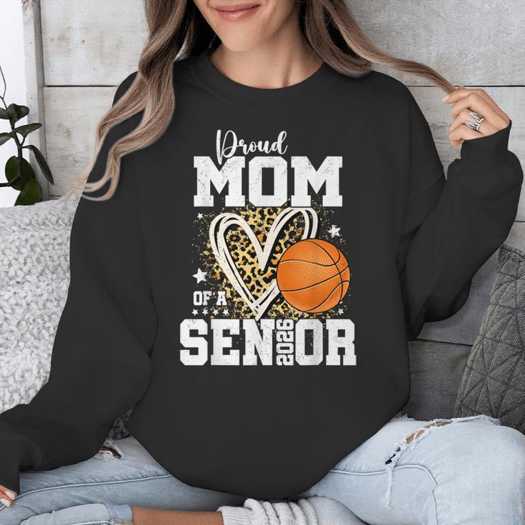 Proud Mom Of A 2026 Senior Basketball Graduation Leopard Unisex Sweatshirt