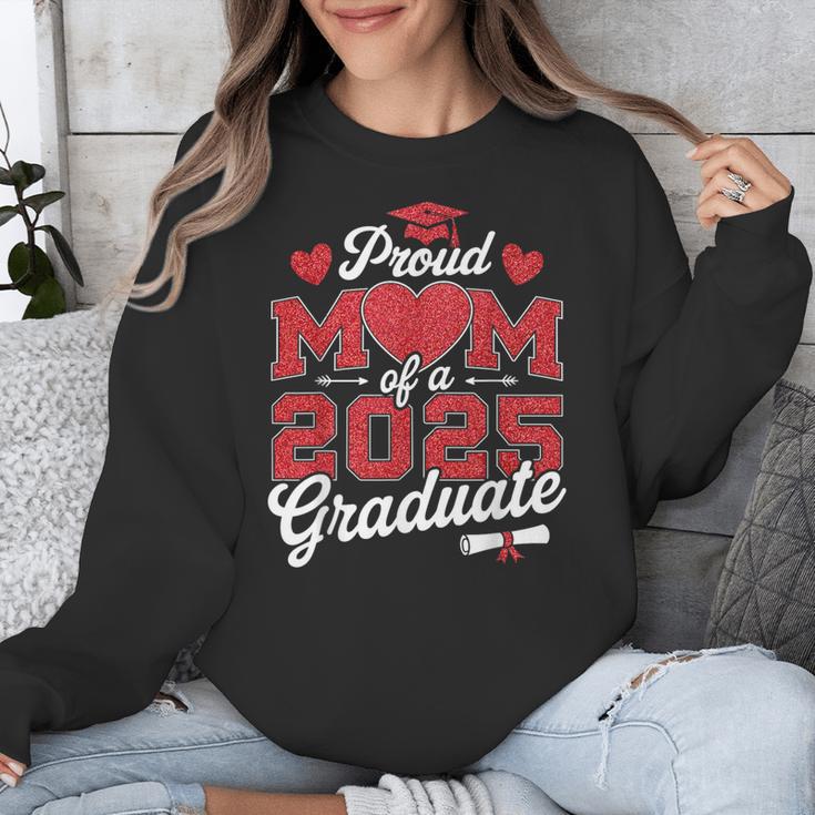 Proud Mom Of a Class Of 2025 Graduate Senior Graduation Unisex Sweatshirt