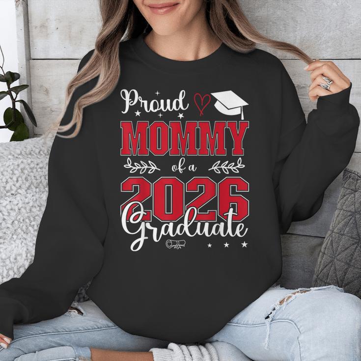 Proud Mommy Of a Class Of 2026 Graduate For Graduation Unisex Sweatshirt