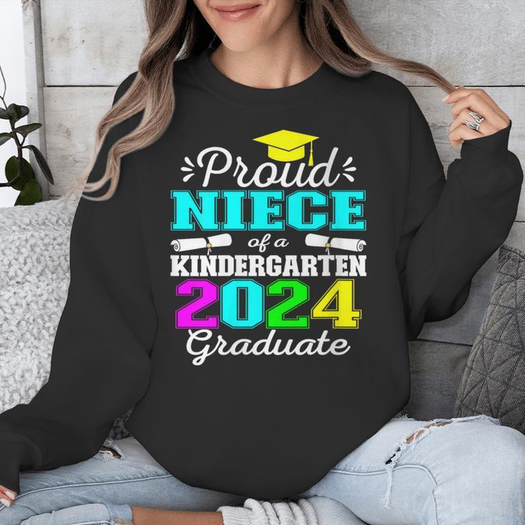Proud Niece Of Kindergarten Graduate 2024 Graduation Niece Unisex Sweatshirt