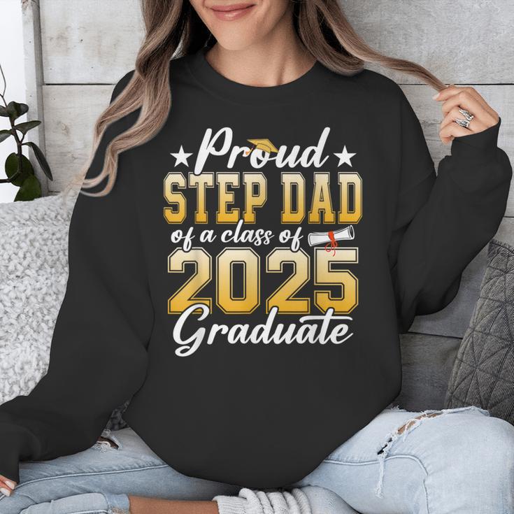Proud Step Dad Of A Class Of 2025 Graduate Senior Graduation Unisex Sweatshirt