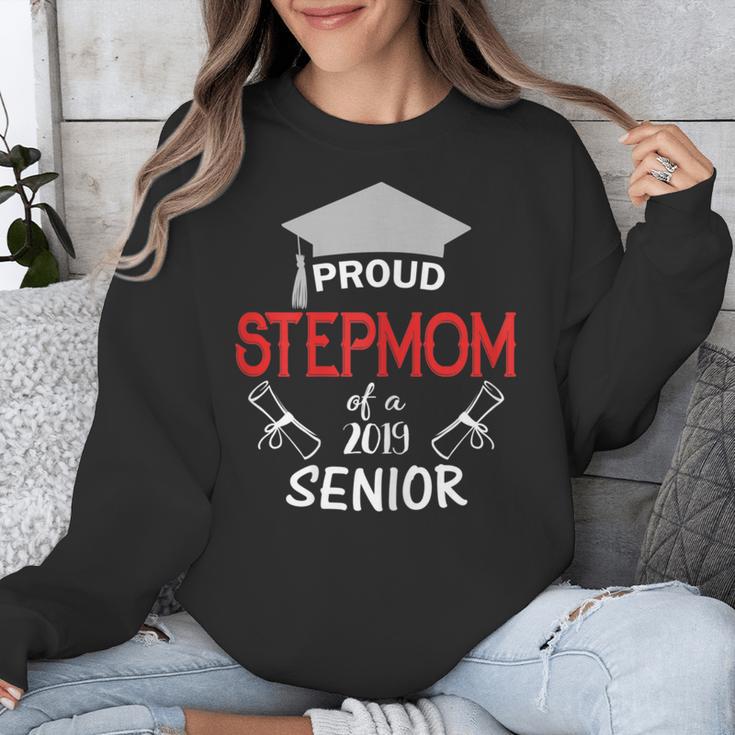 Proud Stepmom Of a 2019 Senior Graduation Family Unisex Sweatshirt
