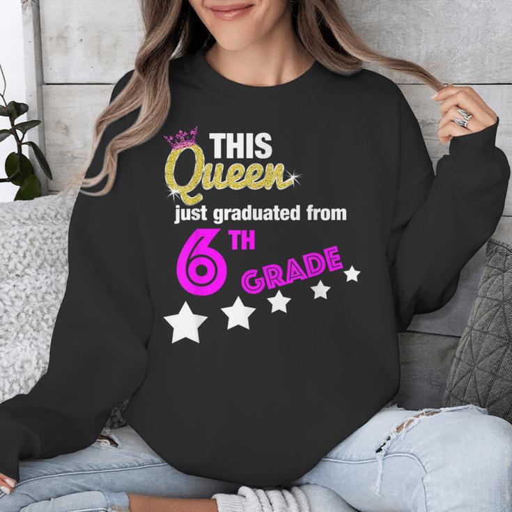 Queen 6th Grade Graduation For Girls Unisex Sweatshirt