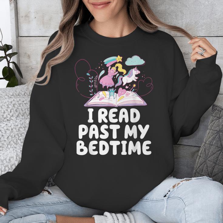 I Read Past My Bedtime Reading Unicorn Book Lover Unisex Sweatshirt I Read Past My Bedtime Reading Unicorn Book Lover Unisex Sweatshirt