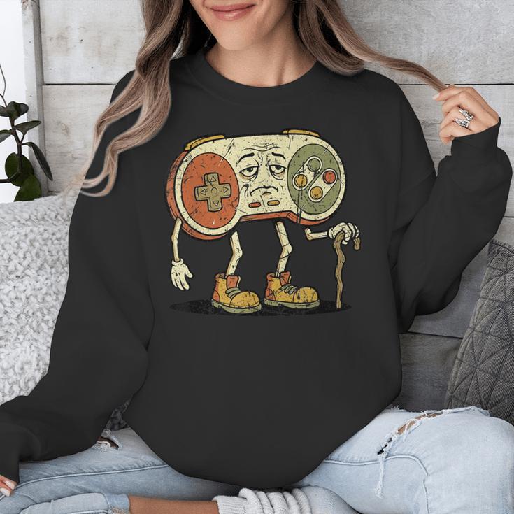 Retro Gamer 80s 90s Gaming Nostalgia Video Game Men Unisex Sweatshirt