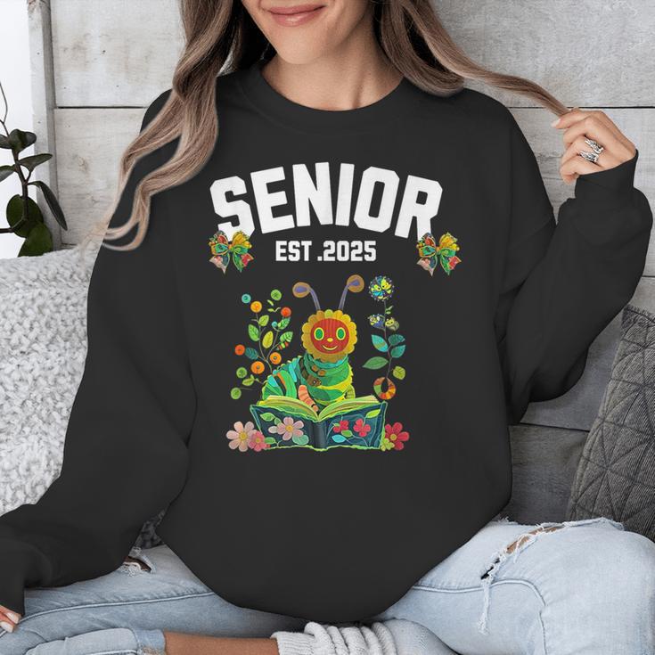 Senior 2025 Graduation Caterpillar For Kids Cute Coquette Unisex Sweatshirt