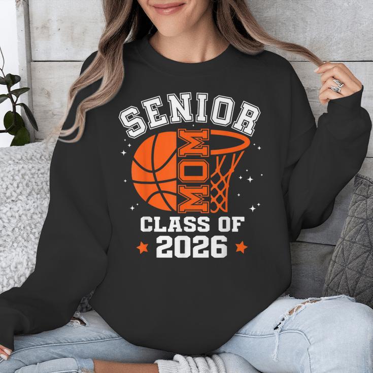 Senior Mom Class Of 2026 Basketball Graduation Unisex Sweatshirt
