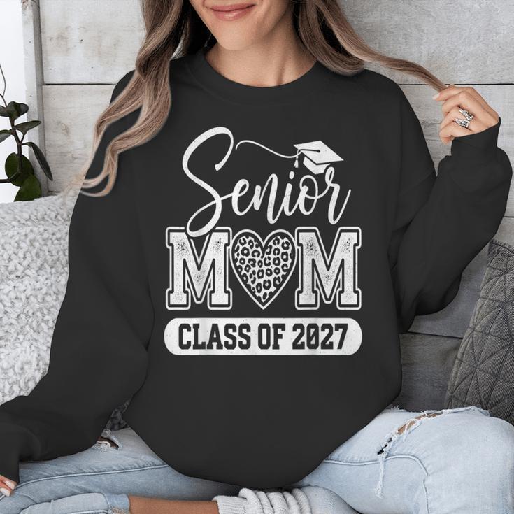 Senior Mom Class Of 2027 Senior Mama 2027 Graduation Unisex Sweatshirt