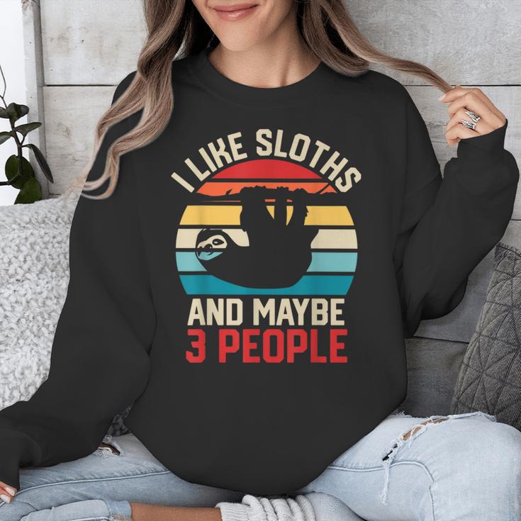 I Like Sloths And Maybe 3 People Sloth Lover Introvert Retro Unisex Sweatshirt I Like Sloths And Maybe 3 People Sloth Lover Introvert Retro Unisex Sweatshirt