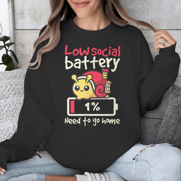 Snail Low Social Battery Need To Go Home Tee For Introvert Unisex Sweatshirt Snail Low Social Battery Need To Go Home Tee For Introvert Unisex Sweatshirt
